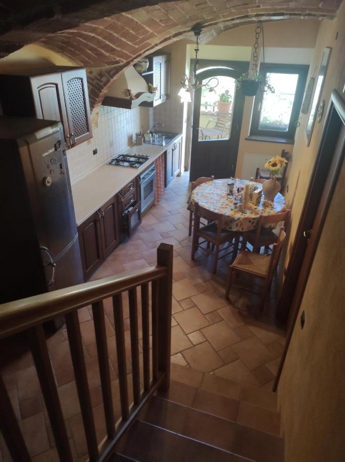 Notti Magiche Bed & Breakfast Castelvecchio Calvisio Luaran gambar