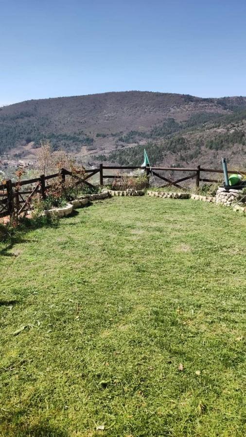Notti Magiche Bed & Breakfast Castelvecchio Calvisio Luaran gambar